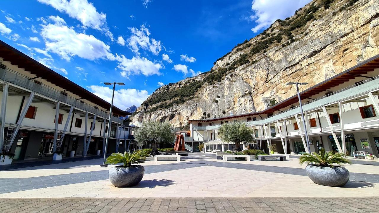 Garda Lake Aloha Apartments Torbole Sul Garda Екстериор снимка