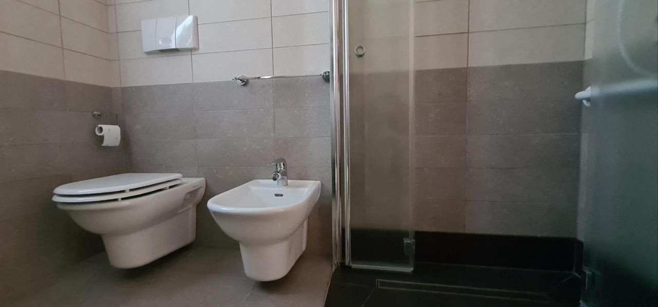 Garda Lake Aloha Apartments Torbole Sul Garda Екстериор снимка