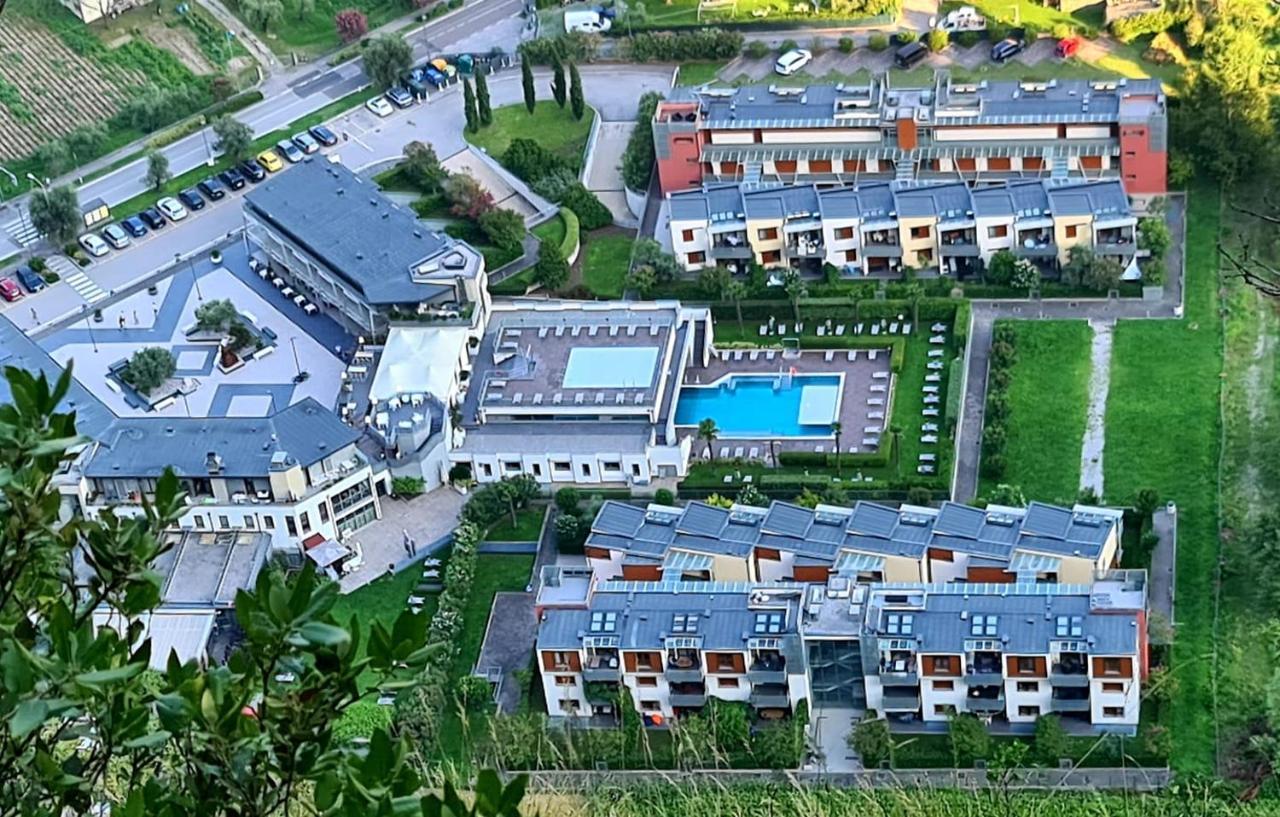 Garda Lake Aloha Apartments Torbole Sul Garda Екстериор снимка