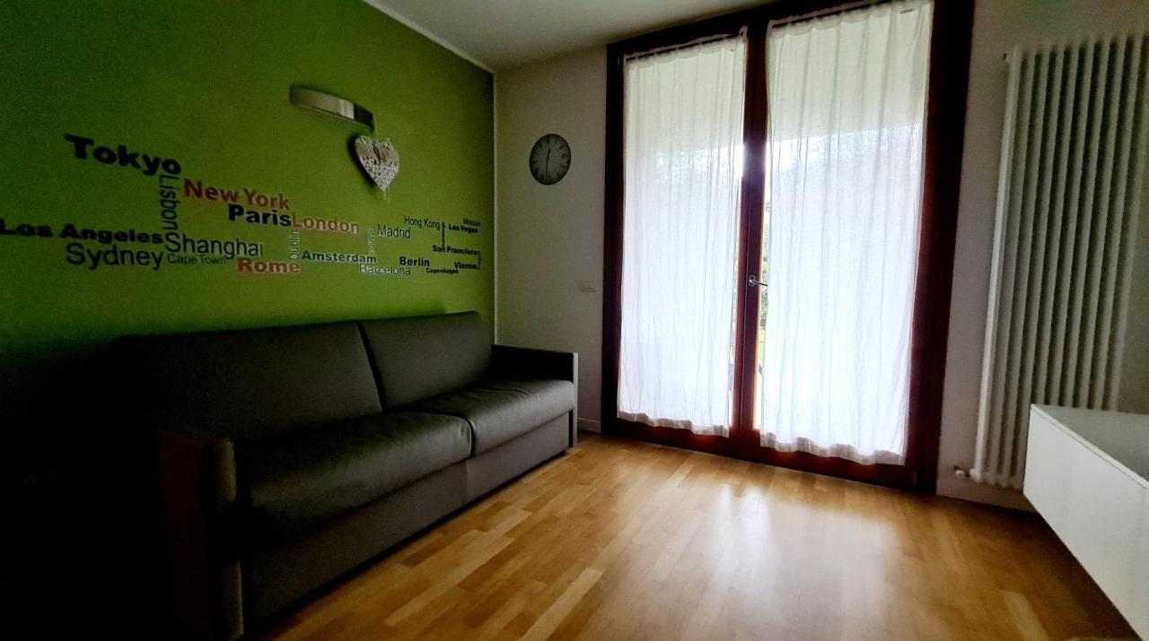 Garda Lake Aloha Apartments Torbole Sul Garda Екстериор снимка